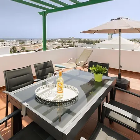 Apartamento Om Con Piscina Y Vistas Al Mar Costa Teguise